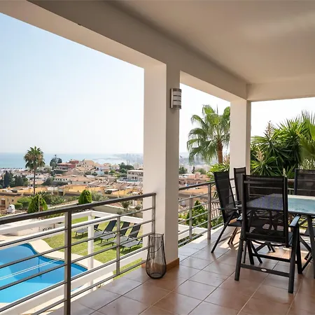 Spacious 3br With Private Pool And Sea Views