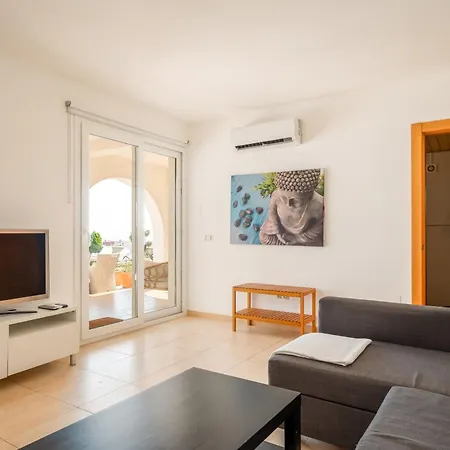 Spacious 3br With Private Pool And Sea Views Villa