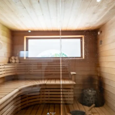 Spacious 3br With Pool And Sea Views - Hosted By Lapponia 빌라 푸엔히롤라