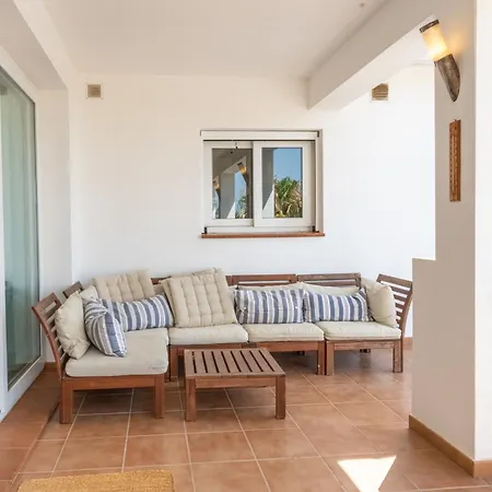 빌라 Spacious 3br With Pool And Sea Views - Hosted By Lapponia 푸엔히롤라
