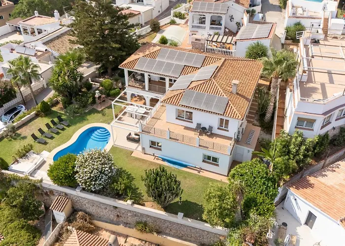 فيلة Spacious 3br With Private Pool And Sea Views فوينخيرولا