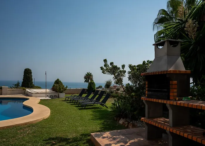 ヴィラ Spacious 3br With Private Pool And Sea Views *