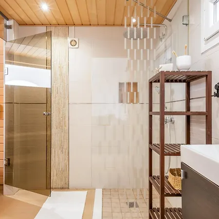 Spacious 3Br Villa With Pool And Sea Views * 푸엔히롤라