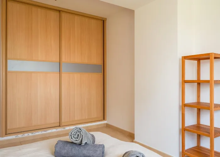 Spacious 3br With Private Pool And Sea Views