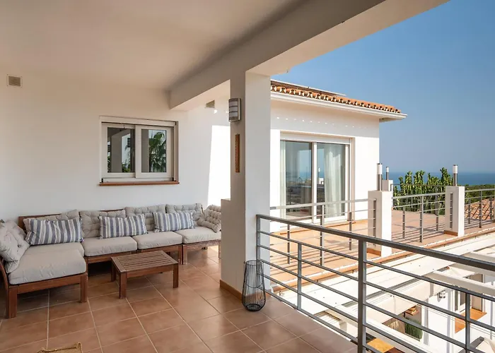 Spacious 3br With Private Pool And Sea Views * 丰希罗拉